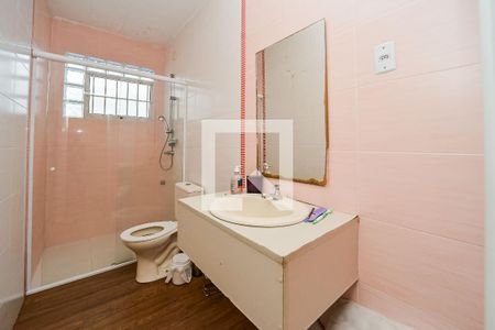 Casa à venda com 150m², 3 quartos e 2 vagas Casa à venda com 150m², 3 quartos e 2 vagasBanheiro Social