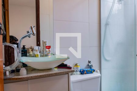 Banheiro da Suíte de apartamento à venda com 3 quartos, 70m² em Buritis, Belo Horizonte