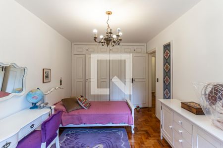 Apartamento à venda com 167m², 3 quartos e 1 vaga Apartamento à venda com 167m², 3 quartos e 1 vagaQuarto 2