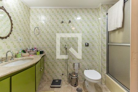 Apartamento à venda com 167m², 3 quartos e 1 vaga Apartamento à venda com 167m², 3 quartos e 1 vagaBanheiro da Suíte