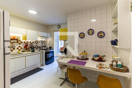 Apartamento à venda com 167m², 3 quartos e 1 vaga Apartamento à venda com 167m², 3 quartos e 1 vagaCozinha