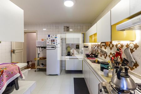 Apartamento à venda com 167m², 3 quartos e 1 vaga Apartamento à venda com 167m², 3 quartos e 1 vagaCozinha
