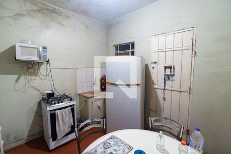 Casa para alugar com 400m², 3 quartos e 4 vagasCasa 2 - Cozinha