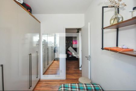 Apartamento para alugar com 69m², 2 quartos e 2 vagasQuarto