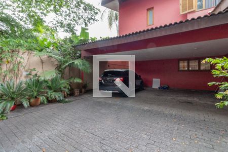 Casa à venda com 500m², 4 quartos e 4 vagasGaragem