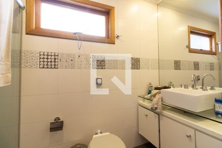 Casa à venda com 500m², 4 quartos e 4 vagasBanheiro da Suíte 3