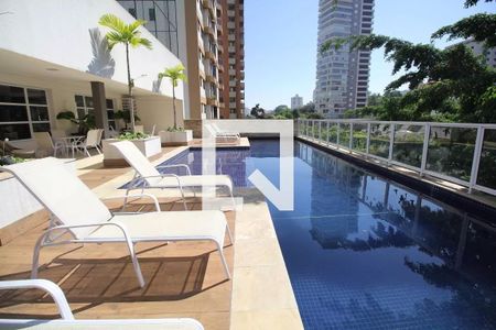 Apartamento à venda com 73m², 2 quartos e 2 vagasPiscina