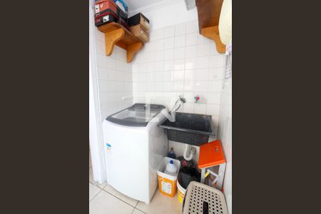 Apartamento à venda com 76m², 2 quartos e 1 vagaÁrea de Serviço