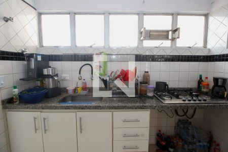 Apartamento à venda com 76m², 2 quartos e 1 vagaCozinha