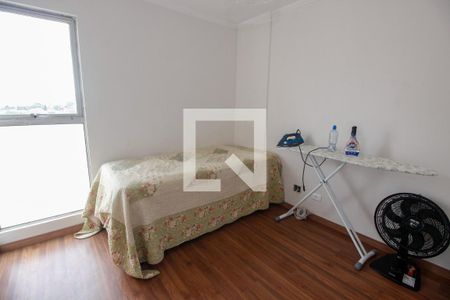 Apartamento à venda com 76m², 2 quartos e 1 vagaQuarto 2