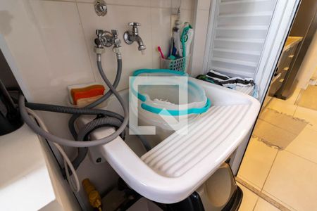 Apartamento à venda com 64m², 2 quartos e 1 vagaÁrea de Serviço