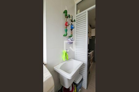 Apartamento à venda com 73m², 3 quartos e 1 vagaÁrea de Serviço