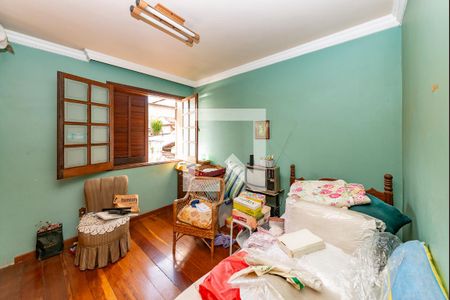 Casa à venda com 170m², 5 quartos e 4 vagas Casa à venda com 170m², 5 quartos e 4 vagasQuarto 5