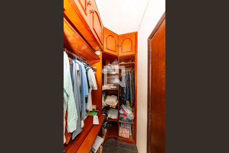 Casa à venda com 170m², 5 quartos e 4 vagas Casa à venda com 170m², 5 quartos e 4 vagasBanheiro da Suíte