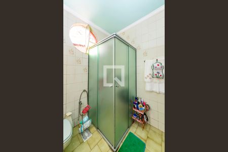 Casa à venda com 170m², 5 quartos e 4 vagas Casa à venda com 170m², 5 quartos e 4 vagasBanheiro Social 1