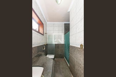 Casa à venda com 170m², 5 quartos e 4 vagas Casa à venda com 170m², 5 quartos e 4 vagasBanheiro da Suíte