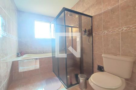 Casa para alugar com 140m², 3 quartos e 2 vagasBanheiro