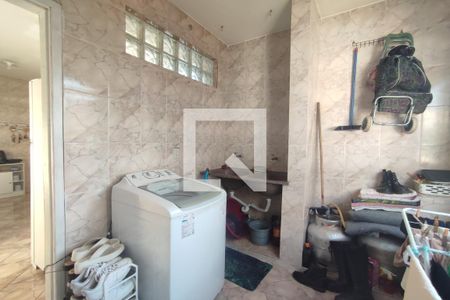 Casa para alugar com 140m², 3 quartos e 2 vagasÁrea de Serviço