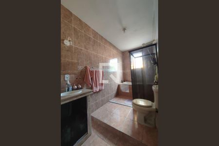 Casa para alugar com 140m², 3 quartos e 2 vagasBanheiro