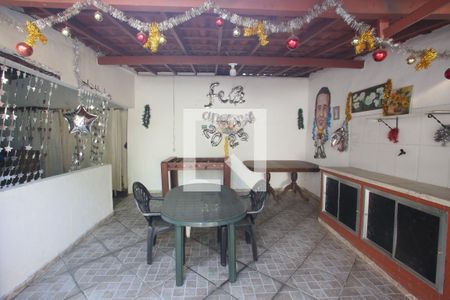 Casa à venda com 170m², 3 quartos e 2 vagasChurrasqueira