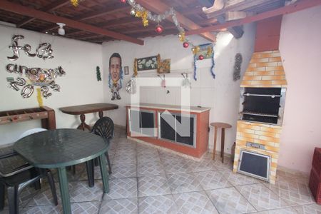 Casa à venda com 170m², 3 quartos e 2 vagasChurrasqueira