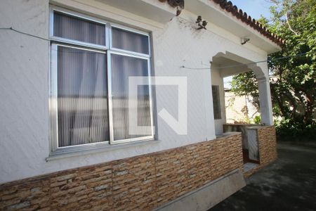 Casa à venda com 170m², 3 quartos e 2 vagasFrente da Casa