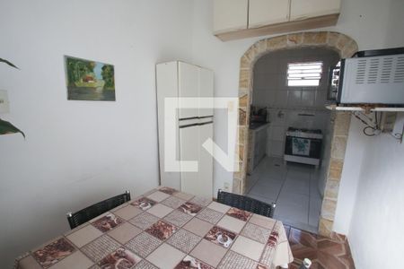 Casa à venda com 170m², 3 quartos e 2 vagasCopa