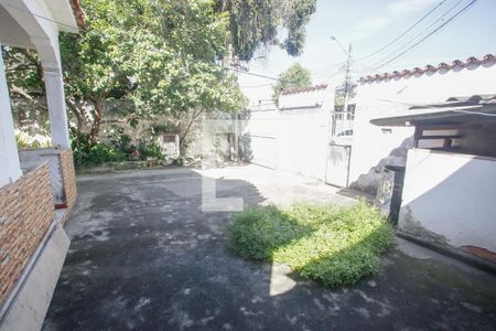 Casa à venda com 170m², 3 quartos e 2 vagasQuintal