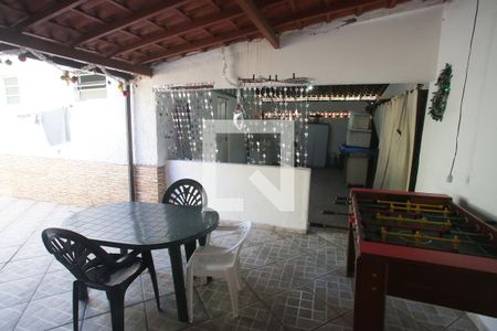 Casa à venda com 170m², 3 quartos e 2 vagasChurrasqueira