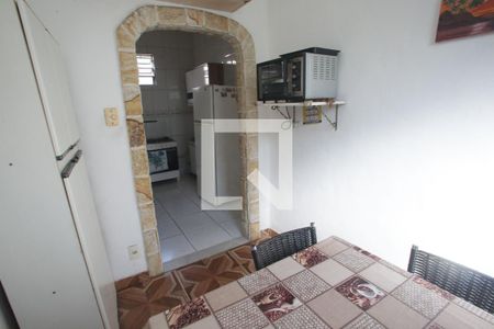 Casa à venda com 170m², 3 quartos e 2 vagasCopa