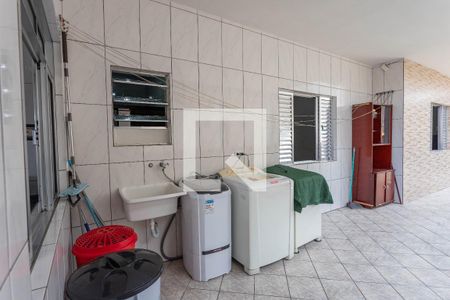 Casa à venda com 140m², 3 quartos e 1 vaga Casa à venda com 140m², 3 quartos e 1 vagaÁrea de serviço