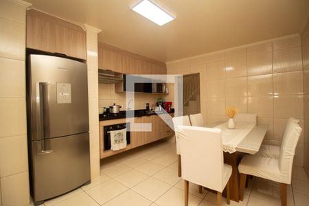 Casa à venda com 140m², 4 quartos e 3 vagasCasa 2 - Cozinha