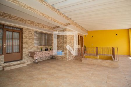 Casa à venda com 140m², 4 quartos e 3 vagasVaranda