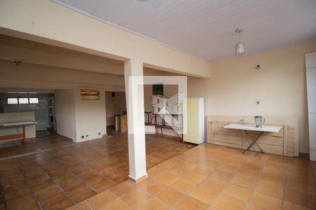 Casa à venda com 140m², 4 quartos e 3 vagasSalão