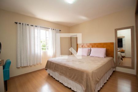 Casa à venda com 140m², 4 quartos e 3 vagasCasa 2 - Quarto 3
