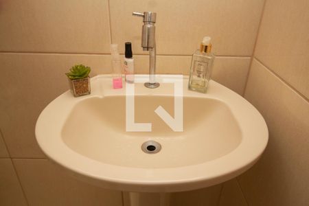 Casa à venda com 140m², 4 quartos e 3 vagasCasa 2 - Lavabo