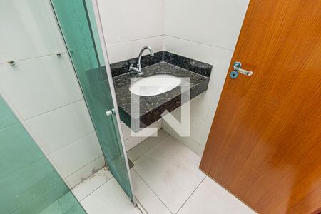 Casa à venda com 115m², 2 quartos e 3 vagas Casa à venda com 115m², 2 quartos e 3 vagasBanheiro