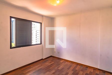 Quarto 1 de apartamento à venda com 3 quartos, 135m² em Parque Imperial, São Paulo