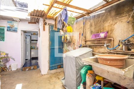 Casa à venda com 250m², 3 quartos e 2 vagasÁrea de Serviço