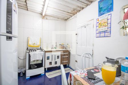 Casa à venda com 250m², 3 quartos e 2 vagasCozinha
