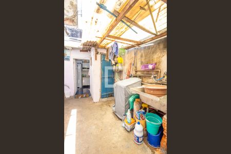 Casa à venda com 250m², 3 quartos e 2 vagasÁrea de Serviço