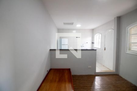 Casa à venda com 173m², 3 quartos e 3 vagasDependência de Serviço - Sala