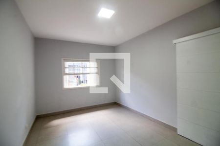 Casa à venda com 173m², 3 quartos e 3 vagasQuarto 2