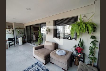 Apartamento à venda com 120m², 2 quartos e 2 vagasVaranda gourmet