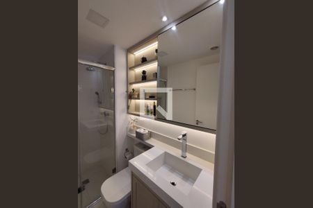 Apartamento à venda com 120m², 2 quartos e 2 vagasBanheiro da Suíte 2