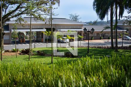 Casa de condomínio para alugar com 390m², 3 quartos e 2 vagasVista da Rua