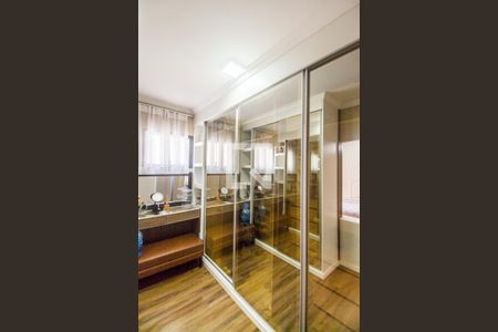 Casa de condomínio para alugar com 390m², 3 quartos e 2 vagasCloset da suíte