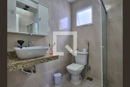 Casa de condomínio à venda com 140m², 4 quartos e 2 vagasBanheiro Social