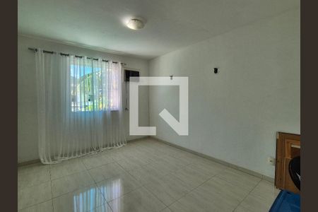 Casa de condomínio à venda com 140m², 4 quartos e 2 vagasQuarto 2