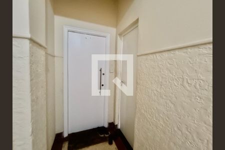 Apartamento à venda com 90m², 3 quartos e sem vagaHall externo